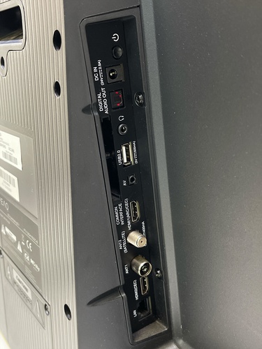 TV LED Portátil PEAQ PTV 32GH-5023C-BL Smar