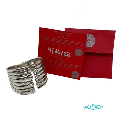 BISUTERIA UNO DE 50 BRAZALETE